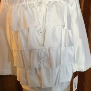 White Top/jacket  slik type top